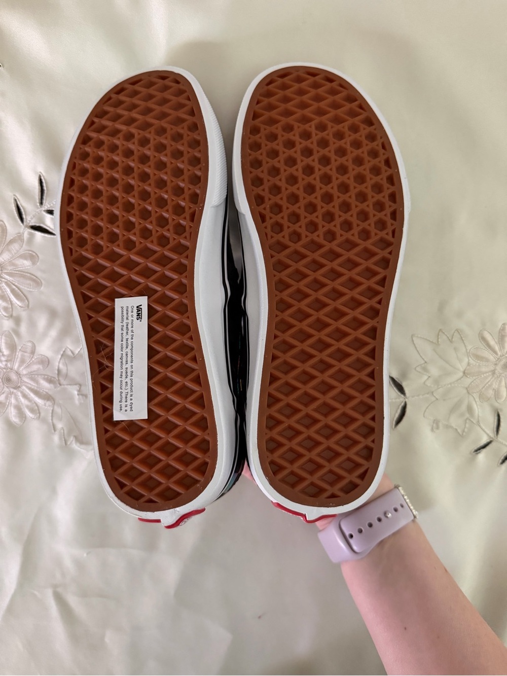 Vans Ward Black & Rainbow Iridescent Checkered Sneakers Womens Size 7.5 NIB - Picture 7 of 7